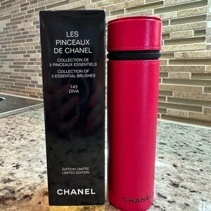 Chanel limited edition leather brush case and brushes - color Diva, new in box